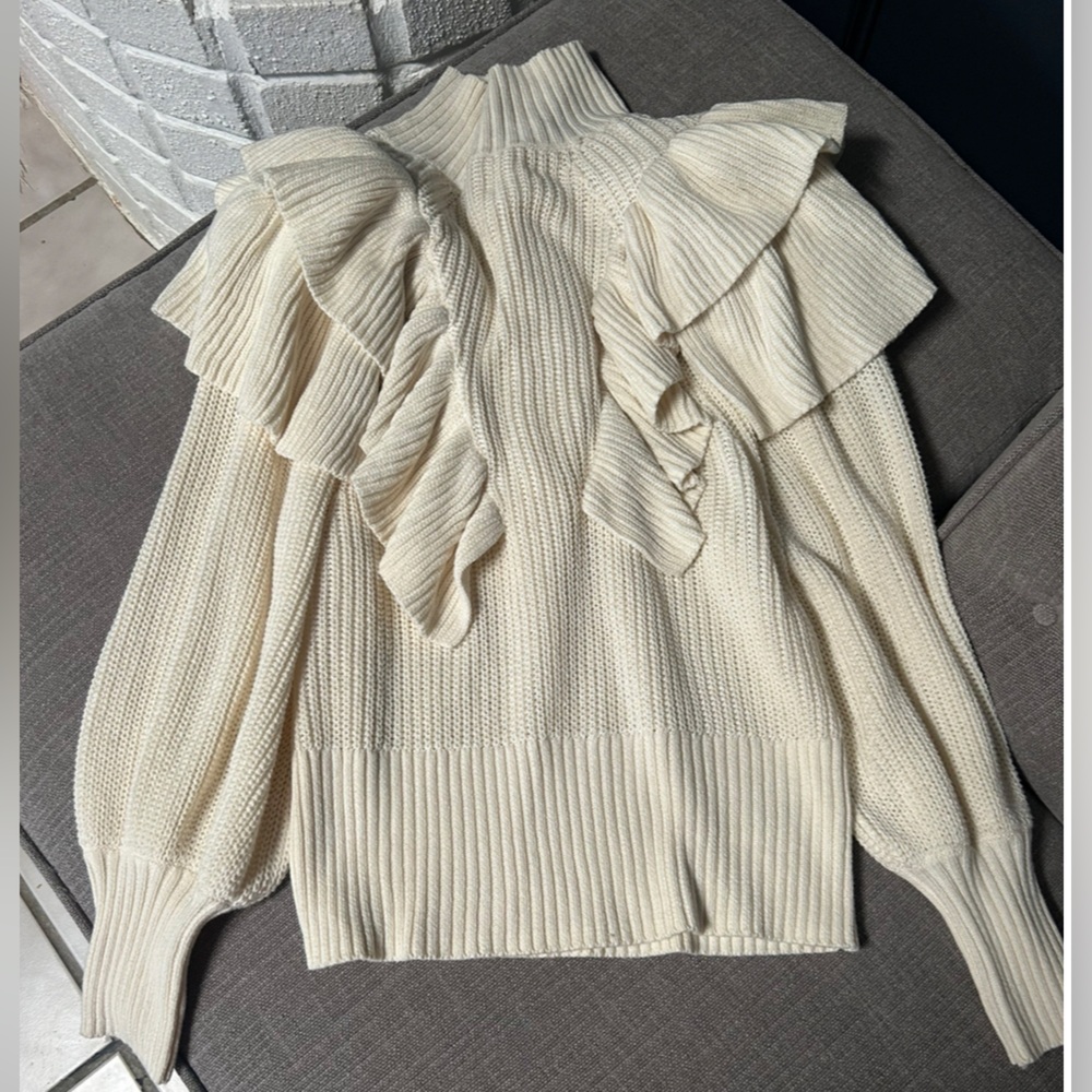 New Prologue Sweater, Pearl colour ,Size M - Picture 5 of 6